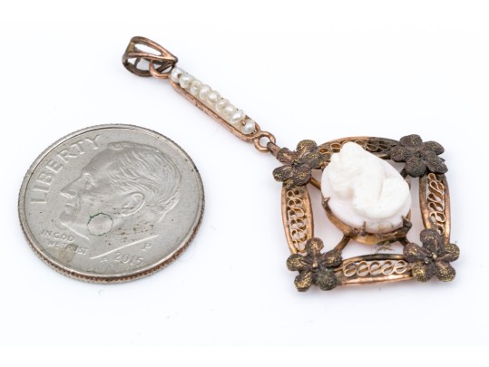 10k Yellow Gold Pretty Vintage Cameo Motif Lavaliere Pendant