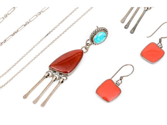 Lot Of Assorted Handsome Southwestern Style Sterling Silver Jewelry Pieces