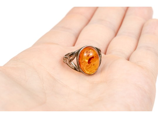 Assorted Lot Of Sterling Silver Amber Jewelry Pieces, Oval Cabachon Motifs