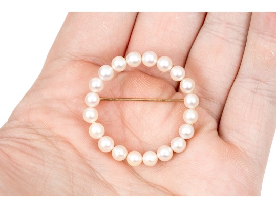 14k Yellow Gold Simple 4.25mm To 4.5mm Cultured Pearl Circle Pin