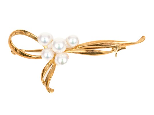 18k Yellow Gold Lovely Cultured Pearl Ribbon Swirl Brooch