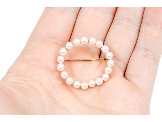 14k Yellow Gold Simple 3.75mm Cultured Pearl Circle Pin