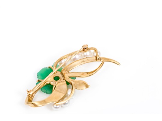 14k Yellow Gold Pretty Cultured Pearl And Green Chalcedony Leaf Motif Swirl Brooch