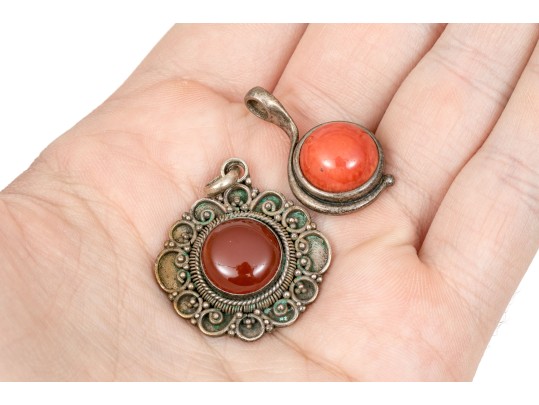 Lot Of Assorted Handsome Southwestern Style Sterling Silver Jewelry Pieces