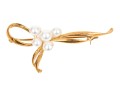18k Yellow Gold Lovely Cultured Pearl Ribbon Swirl Brooch