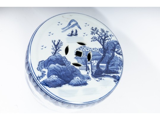 Chinese Blue/White Porcelain Garden Stool 