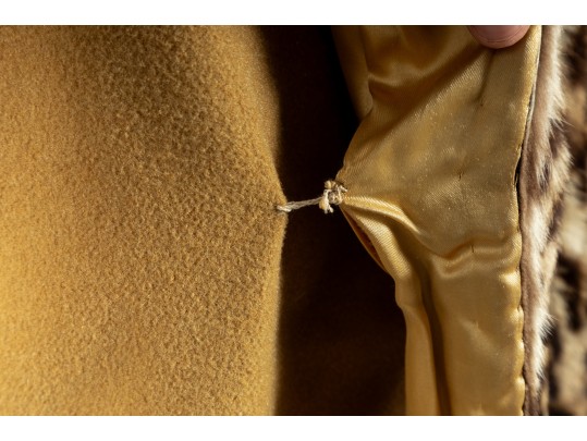 Townley Jackson & Moyer Women's Fur Coat (Small)