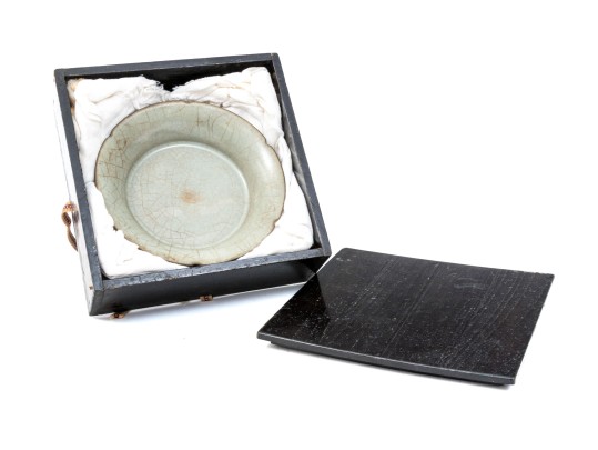 Chinese Guan Ware Glazed Brush Washer