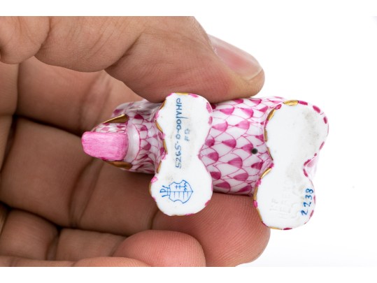 Herend Pretty Pink Fishnet Small Elephant