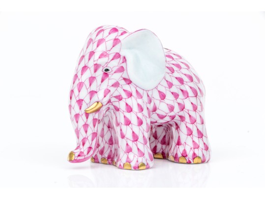 Herend Pretty Pink Fishnet Small Elephant