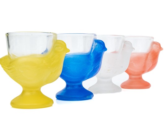 Set Of Four Vintage French Pressed Glass Chicken Form Egg Cups 