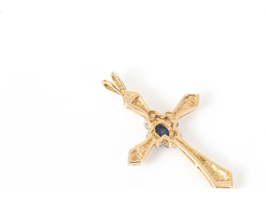14k Yellow Gold Pretty Blue And White Halo Sapphire Cluster Ribbed Cross