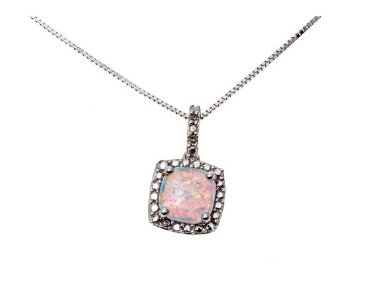 10K White Gold Opal Pendant Necklace
