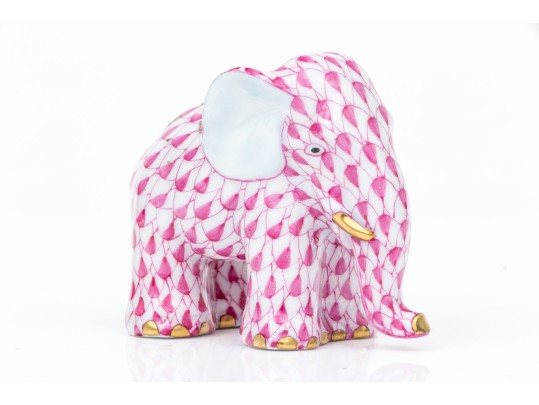 Herend Pretty Pink Fishnet Small Elephant