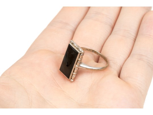 10k White Gold Simple Vintage Rectangular Profile Black Onyx Ring, Size 8.75+