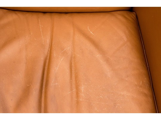 Art Deco Style Quality Leather Upholstered Comfortable Club Chair