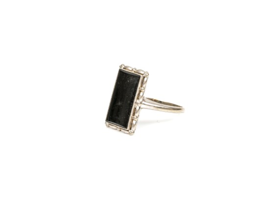 10k White Gold Simple Vintage Rectangular Profile Black Onyx Ring, Size 8.75+