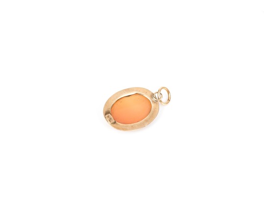 14k Yellow Gold Pretty Oval Cameo Pendant, Solid Bezel