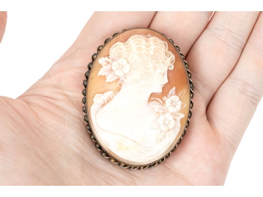 Sterling Silver Lovely Pair Of Vintage Cameo Brooches