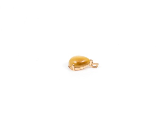14k Yellow Gold Cabachon Tan To Brown Cats Eye Pendant