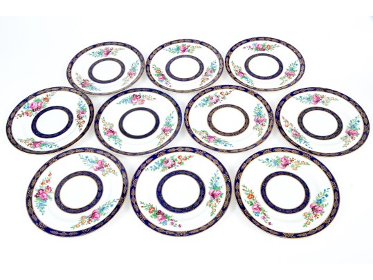 Set Of Ten English Crown Staffordshire Luncheon Plates