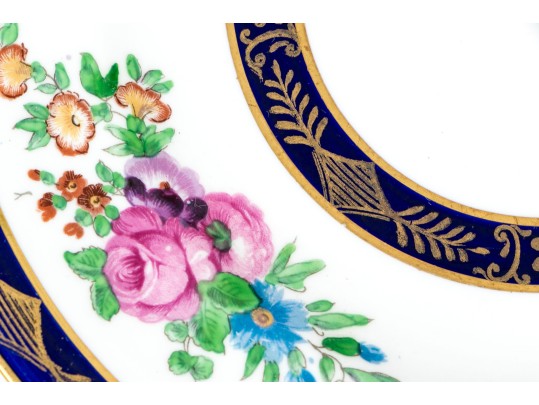 Set Of Ten English Crown Staffordshire Luncheon Plates