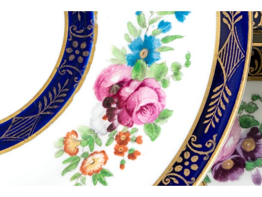 Set Of Ten English Crown Staffordshire Luncheon Plates