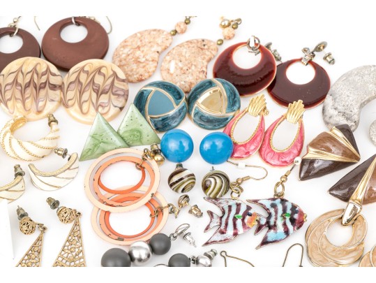 Large Collection Of Vintage Fashion Earrings, Assorted Styles 