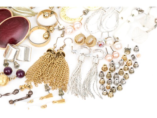 Large Collection Of Vintage Fashion Earrings, Assorted Styles 