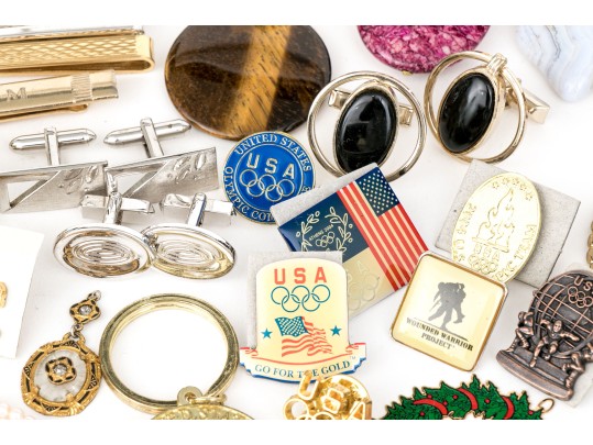 Collection Of Vintage Assorted Costume And Fashion Jewelry Pieces