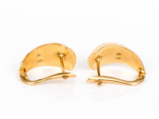 18k Yellow Gold Tapered Half Hoop Earrings, Star Chased And Red Cz Set
