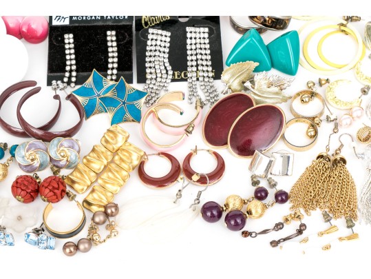 Large Collection Of Vintage Fashion Earrings, Assorted Styles 