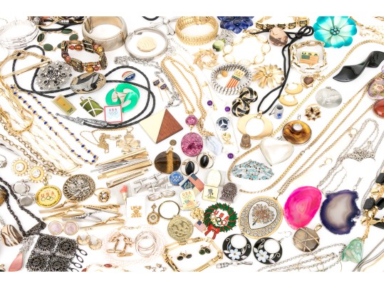 Collection Of Vintage Assorted Costume And Fashion Jewelry Pieces