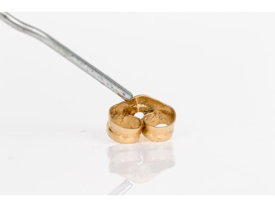 14k Yellow Gold Classic Oval Garnet Stud Earrings, App. 6.84 TCW