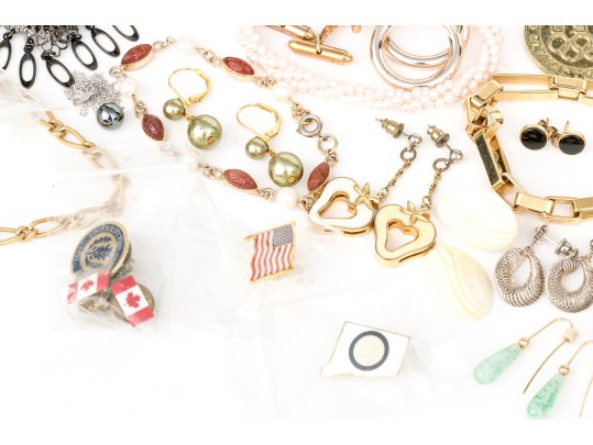 Collection Of Vintage Assorted Costume And Fashion Jewelry Pieces