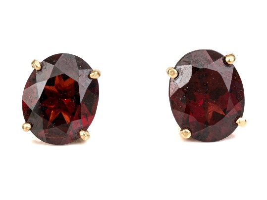14k Yellow Gold Classic Oval Garnet Stud Earrings, App. 6.84 TCW