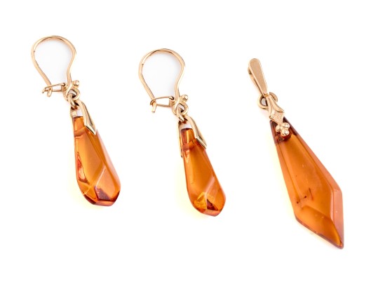 583 Rose Gold Striking Amber Pendant Earrings And Complementary Pendant