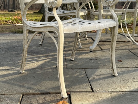 Cast Aluminum Outdoor Dining Set