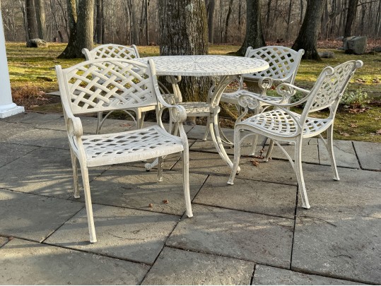 Cast Aluminum Outdoor Dining Set