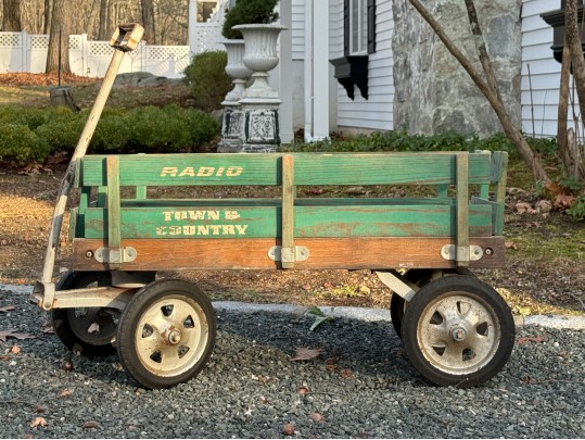 Vintage Radio Town And Country Paint Finished Wagon