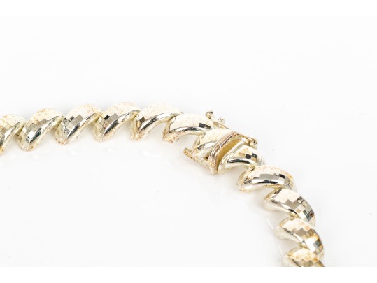 Sterling Silver Striking Graduated Faceted 18