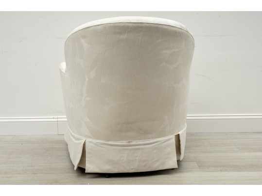 Classic Traditions Tufted Ivory White Club Chair