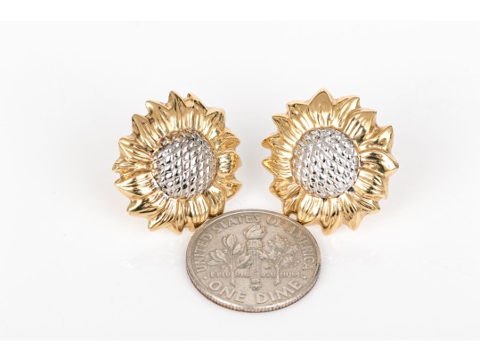 14k Yellow And White Attractive Puffed Sunflower Motif Earrings