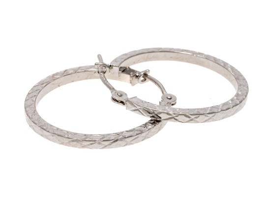 Simple 14K White Gold Hoop Earrings