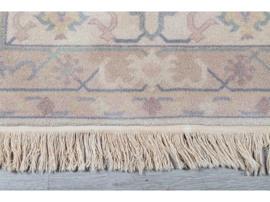 Hand-Knotted Ivory Oushak Style Rug (5'8