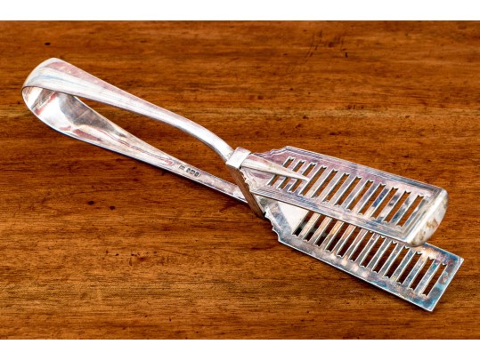 English Sterling Silver Asparagus Tongs, 4.36 Ozt.