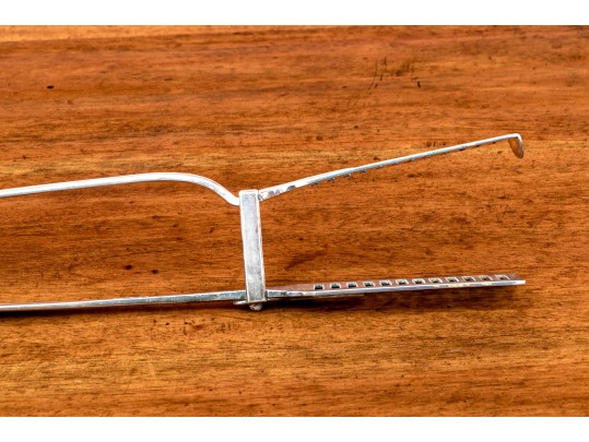 English Sterling Silver Asparagus Tongs, 4.36 Ozt.
