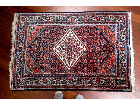 Hand-knotted Wool Accent Carpet 3'-7 1/2