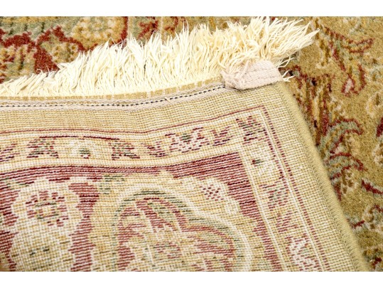 Turkish Style Wool Machine-Made Carpet 5’0