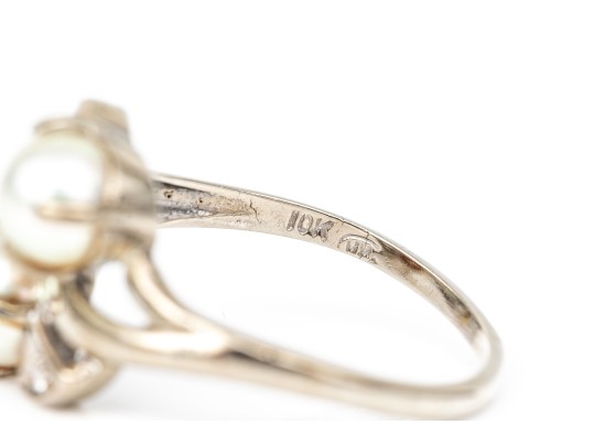 10k White Gold Vintage 5.5mm Cultured Pearl And Diamond Bypass Ring, Size 5.75